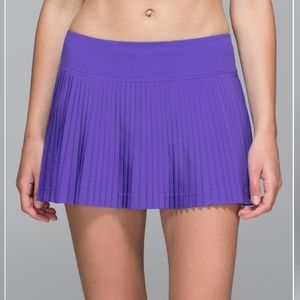 Lululemon Pleat to Street II Skirt in Iris Flower colour (Purple) - Size 4 NWOT